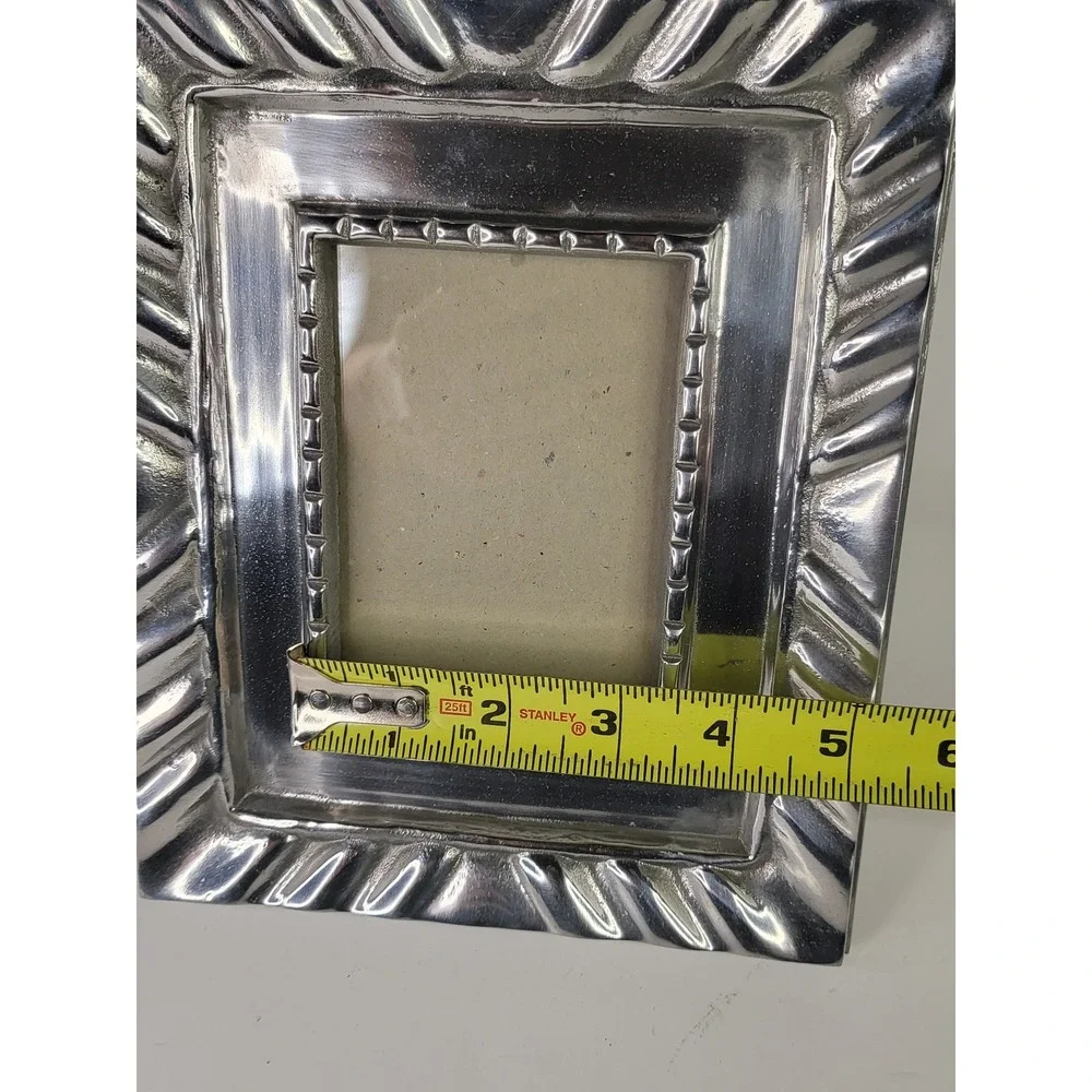 Vintage Silver Tone Metal Ribbed Pleated Picture Frame Beaded Trim 4x6 Tabletop